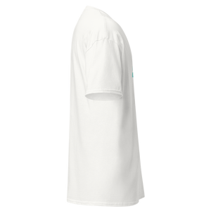 Right side view of white unisex t-shirt with vintage woman graphic and text “I have no idea what I’m doing” by pepa de mango